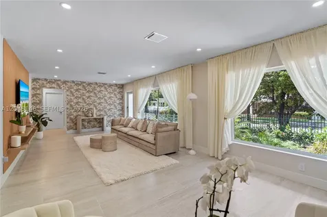 1345 SW 14th Avenue Miami FL 33145