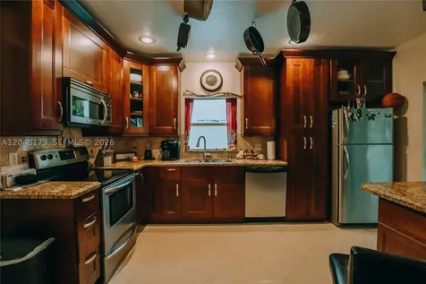 3871 Jasmine Lane Coral Springs FL 33065