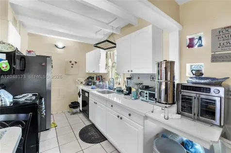 1300 S 20th Avenue Hollywood FL 33020