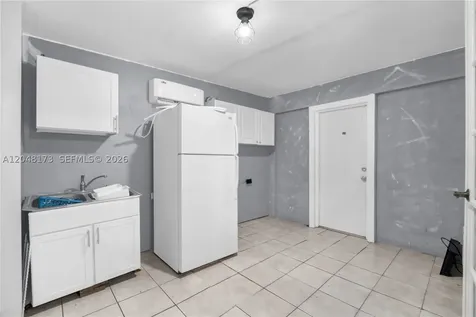 1300 S 20th Avenue Hollywood FL 33020