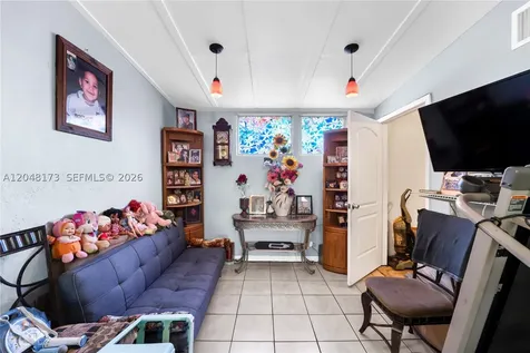 1300 S 20th Avenue Hollywood FL 33020