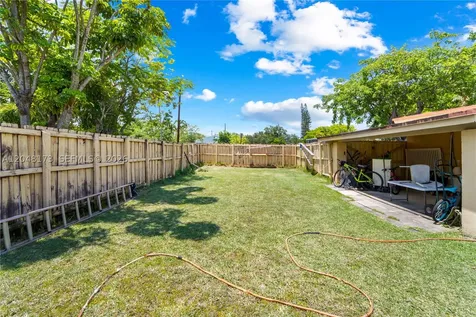 1300 S 20th Avenue Hollywood FL 33020