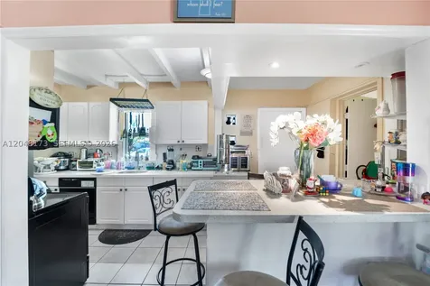 1300 S 20th Avenue Hollywood FL 33020
