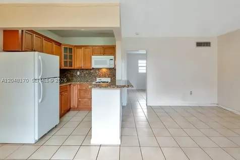 1280 W 54th Street Hialeah FL 33012