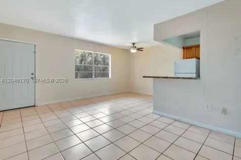 1280 W 54th Street Hialeah FL 33012