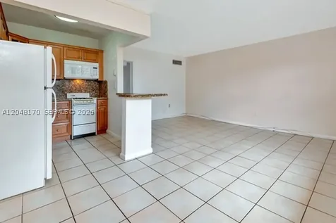 1280 W 54th Street Hialeah FL 33012