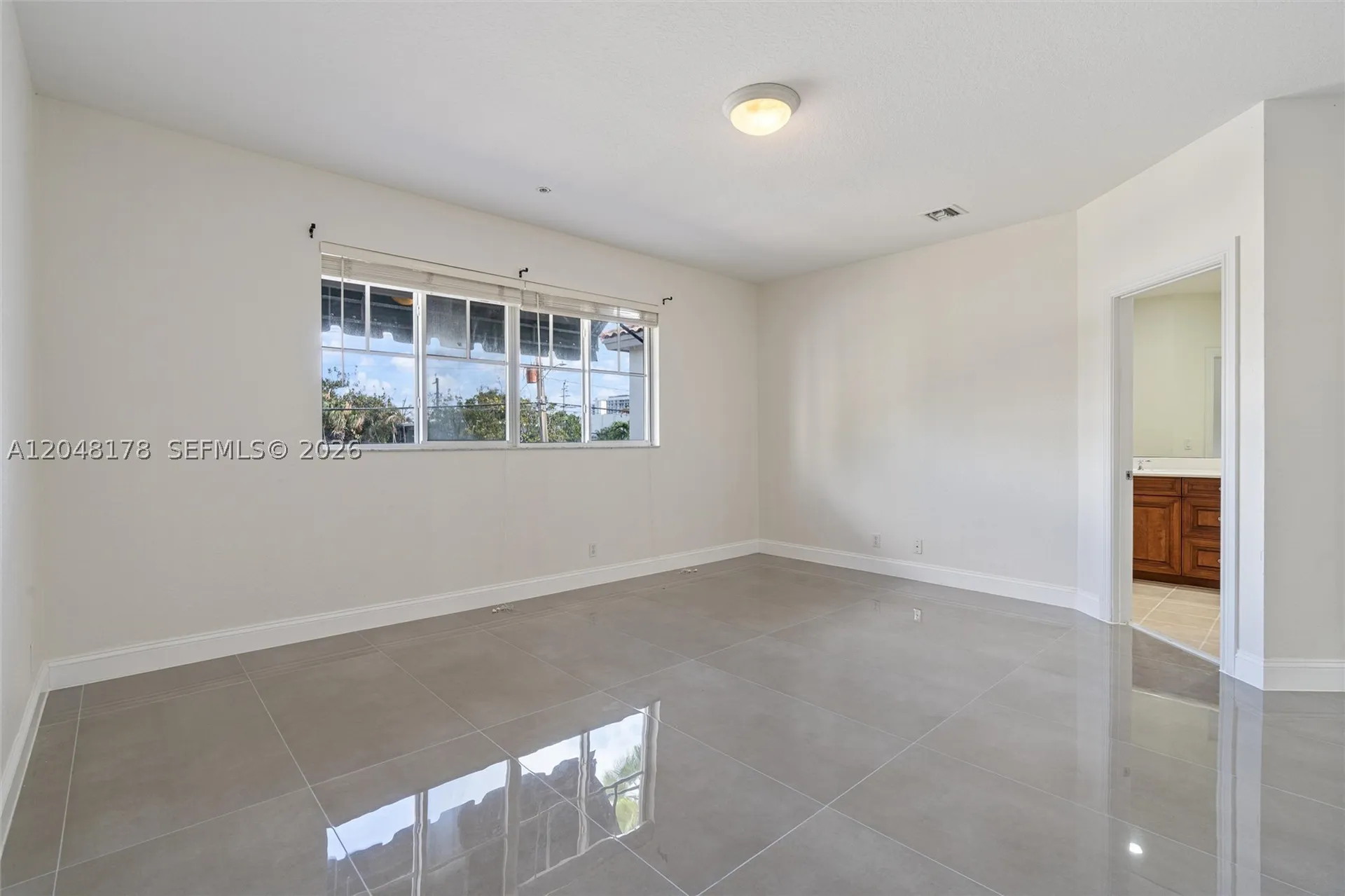 1772 NE 9th Street Fort Lauderdale FL 33304
