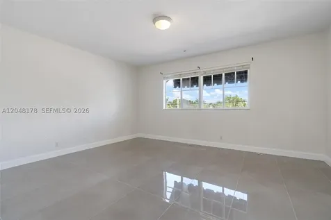 1772 NE 9th Street Fort Lauderdale FL 33304