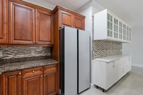 1772 NE 9th Street Fort Lauderdale FL 33304