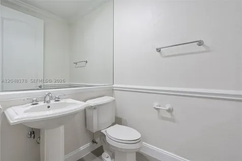 1772 NE 9th Street Fort Lauderdale FL 33304