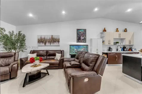 25808 SW 127th Ct Circle Homestead FL 33032