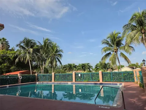 1301 SE 28th Lane Homestead FL 33035