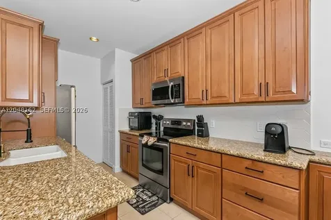 4941 SW 32nd Terrace Dania Beach FL 33312