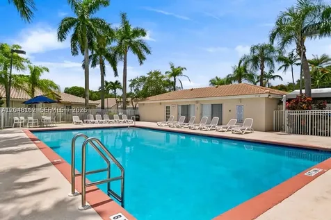 4941 SW 32nd Terrace Dania Beach FL 33312