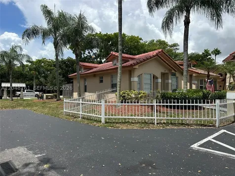 21562 SW 87th Place Cutler Bay FL 33189
