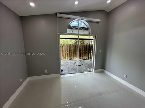 21562 SW 87th Place Cutler Bay FL 33189