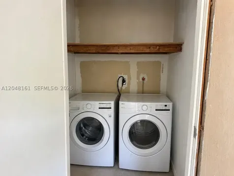 21562 SW 87th Place Cutler Bay FL 33189