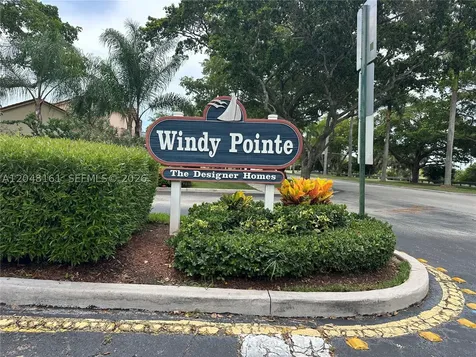 21562 SW 87th Place Cutler Bay FL 33189