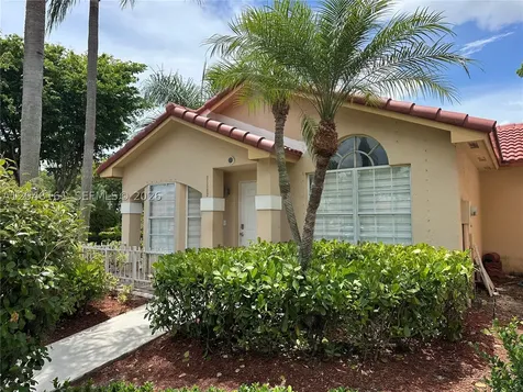 21562 SW 87th Place Cutler Bay FL 33189