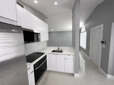 21562 SW 87th Place Cutler Bay FL 33189