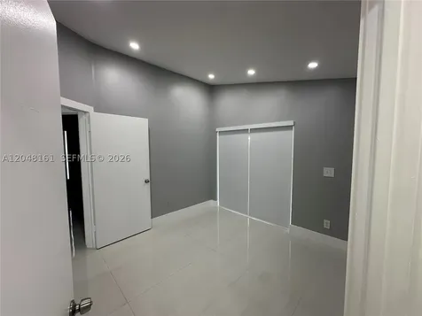 21562 SW 87th Place Cutler Bay FL 33189
