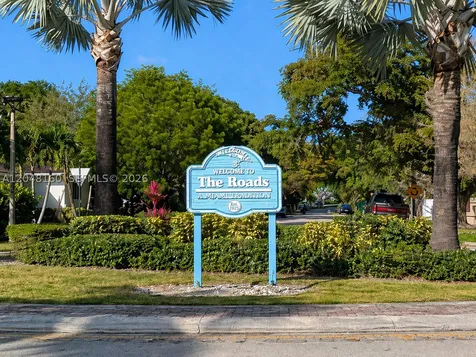 471 SW 30th Road Miami FL 33129