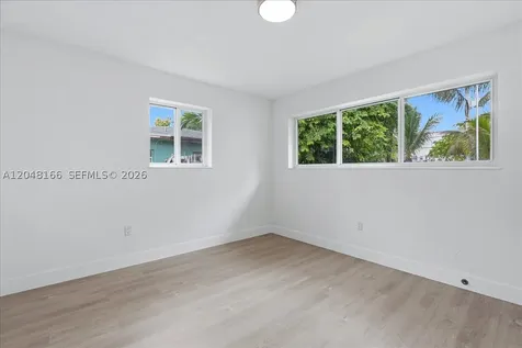19531 NW 1st Place Miami Gardens FL 33169
