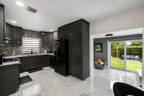 285 NW 45th Street Miami FL 33127