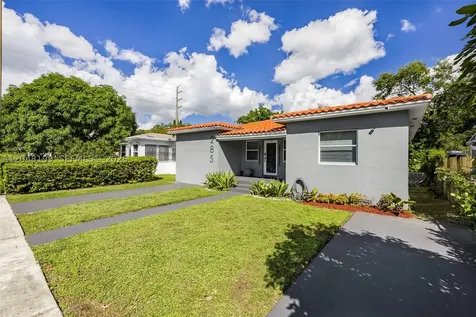 285 NW 45th Street Miami FL 33127