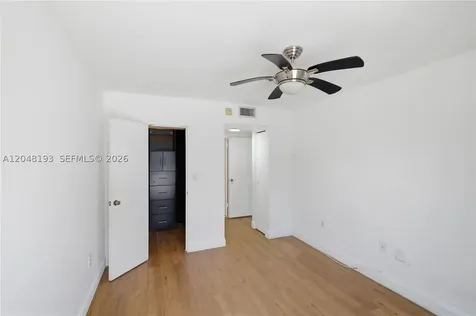 Sunny Isles Beach FL 33160