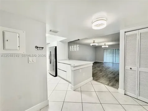 8600 NW 34th Place Sunrise FL 33351