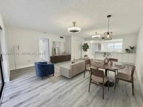 8600 NW 34th Place Sunrise FL 33351