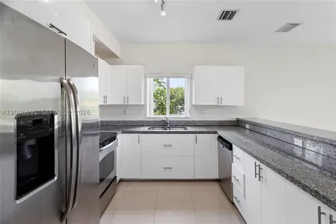 2782 SW 33rd Avenue Miami FL 33133