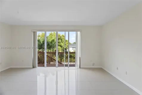 2782 SW 33rd Avenue Miami FL 33133