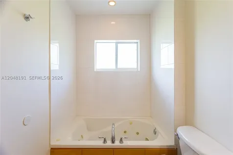 2782 SW 33rd Avenue Miami FL 33133
