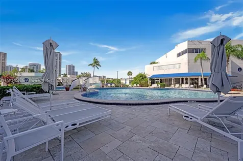 19707 Turnberry Way Aventura FL 33180