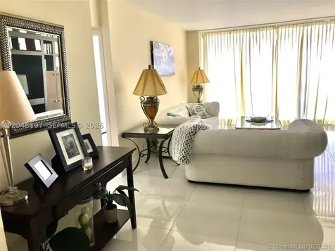 19707 Turnberry Way Aventura FL 33180