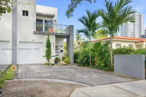 2931 SW 38th Court Miami FL 33134