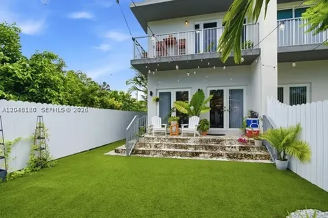 2931 SW 38th Court Miami FL 33134