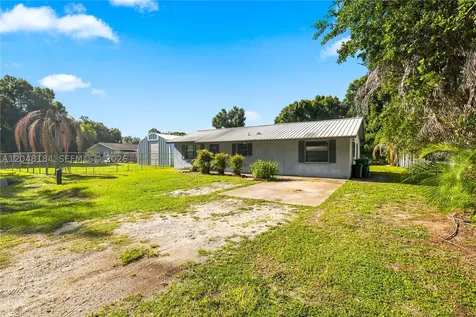 3524 SW 17th Street Okeechobee FL 34974