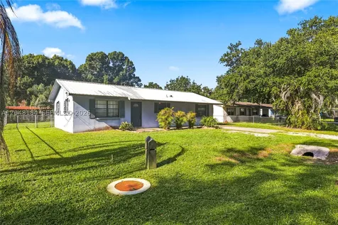 3524 SW 17th Street Okeechobee FL 34974