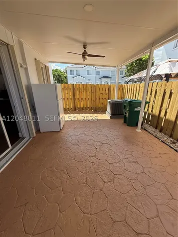7353 NW 174th Terrace Hialeah FL 33015