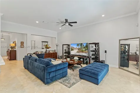 1097 Allamanda Way Weston FL 33327