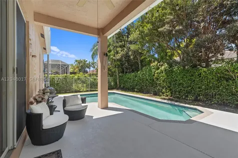 1097 Allamanda Way Weston FL 33327
