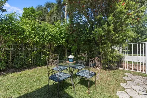1097 Allamanda Way Weston FL 33327