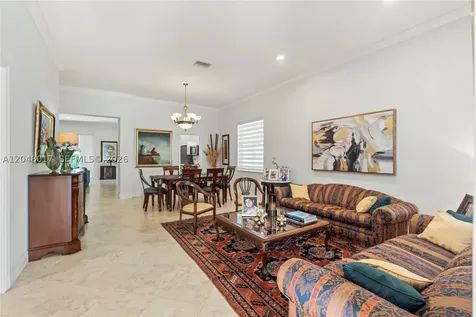 1097 Allamanda Way Weston FL 33327
