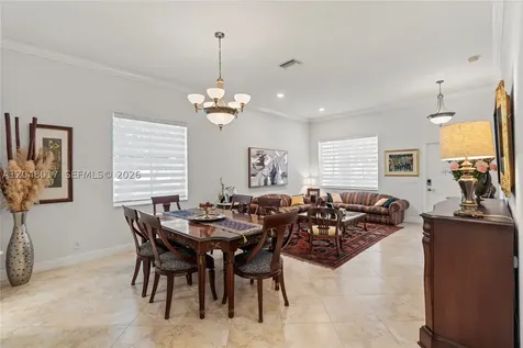 1097 Allamanda Way Weston FL 33327