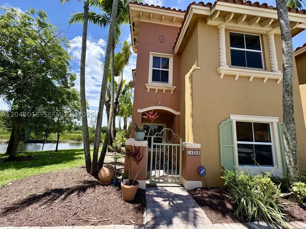 14302 SW 11th Street Pembroke Pines FL 33027