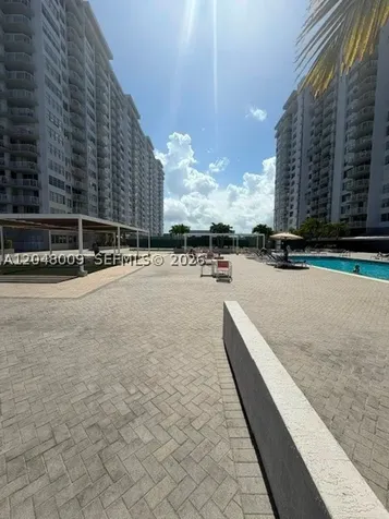 18061 Biscayne Boulevard Aventura FL 33160