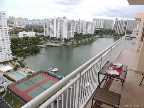 18061 Biscayne Boulevard Aventura FL 33160